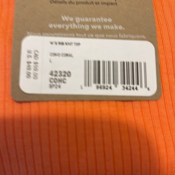 PATAGONIA WOMEN’S RIB KNIT TOP COHO ORANGE - L. (OTHER COLORS FOR MODEL) - Picture 4 of 6
